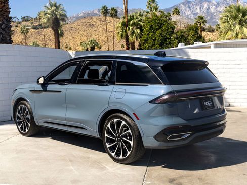 Used 2026 Lincoln Nautilus Black Label image 7