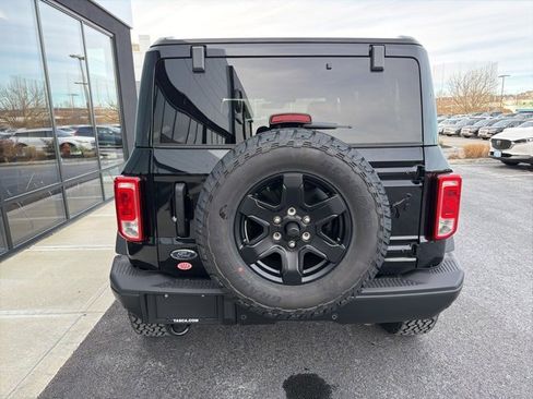 New 2025 Ford Bronco Big Bend w/ Black Diamond Package image 4