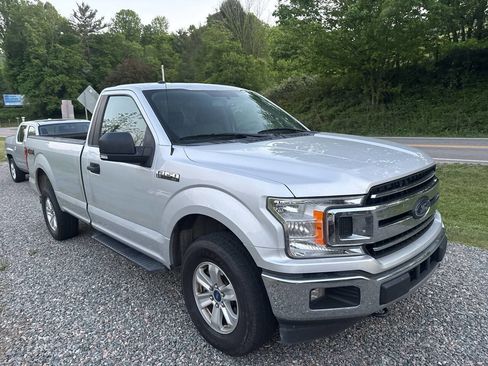 Used 2018 Ford F150 XLT w/ Equipment Group 301A Mid AWD/4WD image 5