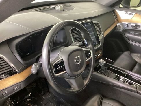 Used 2018 Volvo XC90 T6 Inscription w/ Convenience Package image 9