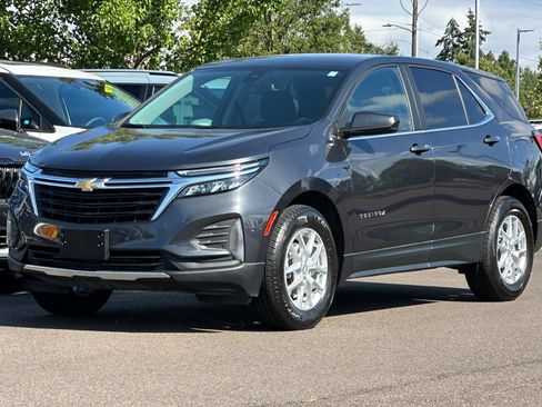 Used 2022 Chevrolet Equinox LT AWD/4WD image 8
