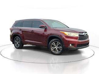 Used 2016 Toyota Highlander XLE AWD/4WD 360° Tour