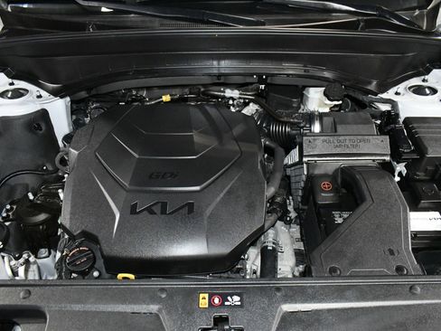 Used 2022 Kia Telluride SX w/ SX Prestige Package image 93