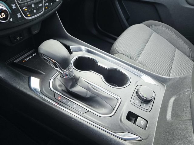 Used 2023 Chevrolet Traverse LT FWD image 29