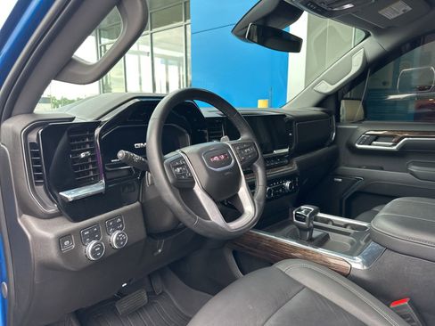Used 2024 GMC Sierra 1500 Elevation w/ Elevation Premium Package AWD/4WD image 22
