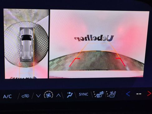 New 2026 Chevrolet Traverse High Country image 19