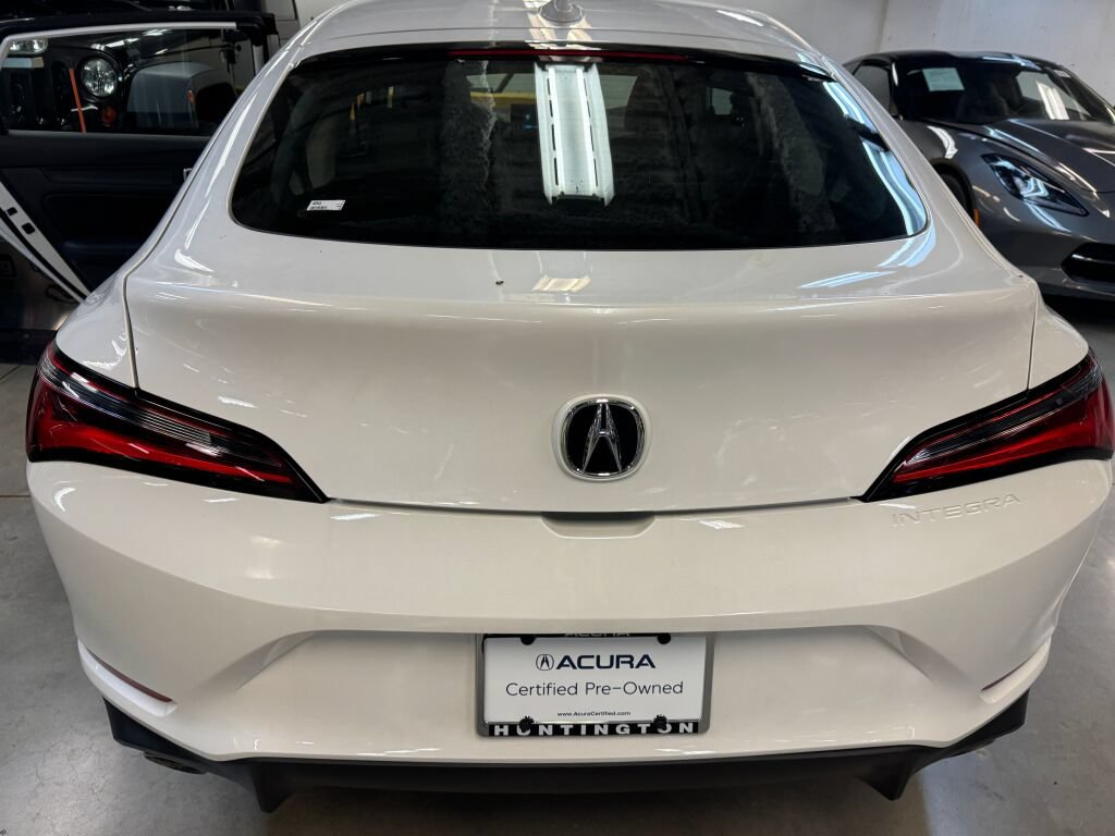 Certified 2025 Acura Integra FWD image 38