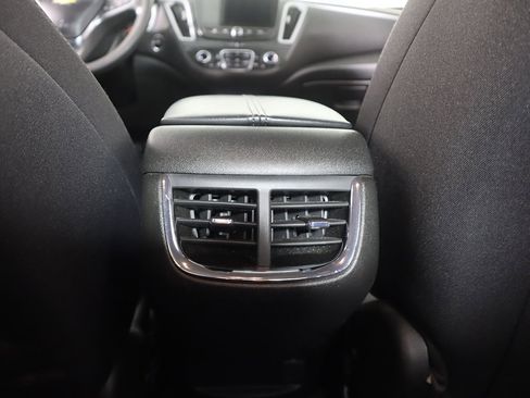 Used 2024 Chevrolet Malibu LT image 46