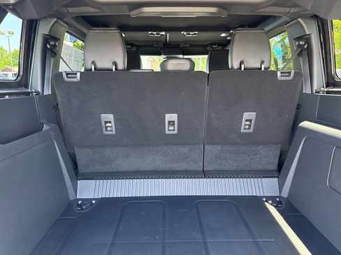 Certified 2025 Ford Bronco Badlands w/ Sasquatch Package AWD/4WD image 13