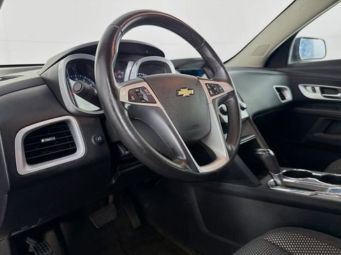 Used 2017 Chevrolet Equinox LT w/ Convenience Package image 21