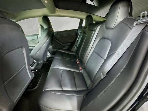 Used 2023 Tesla Model 3 Standard Range RWD image 30
