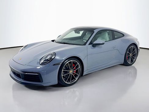 Used 2023 Porsche 911 Carrera 4S image 3