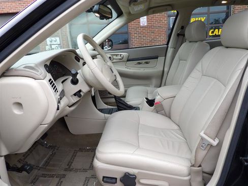 Used 2004 Chevrolet Impala SS w/ Preferred Equipment Group image 10