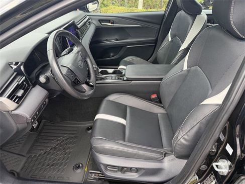 Certified 2025 Toyota Camry SE image 13