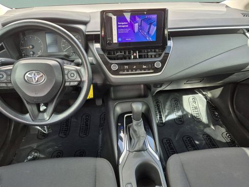 Used 2024 Toyota Corolla LE FWD image 13