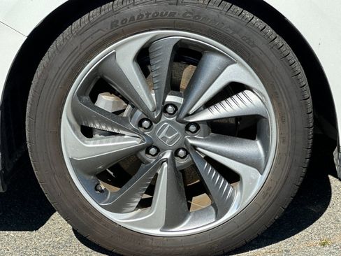 Used 2019 Honda Clarity Plug-In Hybrid image 25