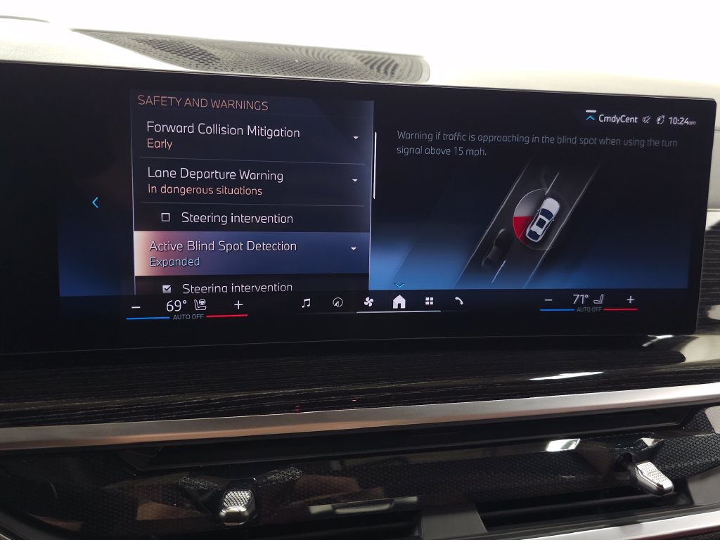 Used 2026 BMW X6 xDrive40i AWD/4WD image 27