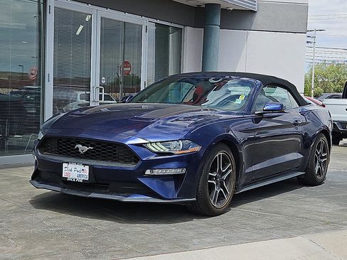Used 2020 Ford Mustang Premium image 2
