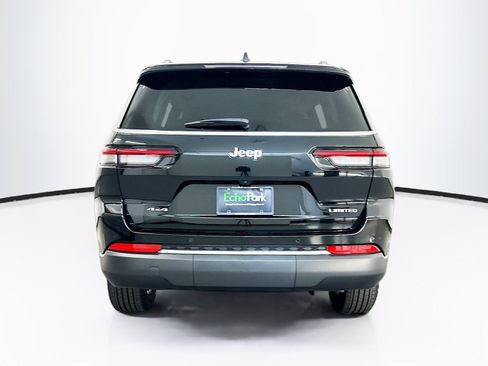 Used 2023 Jeep Grand Cherokee L Limited AWD/4WD image 9