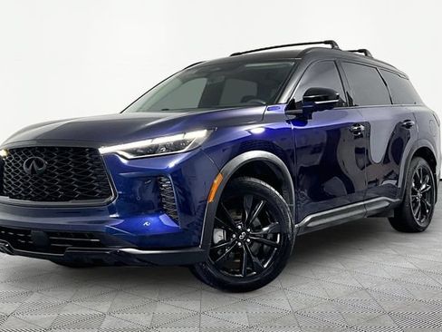 Used 2023 INFINITI QX60 Luxe w/ Performance Audio Package FWD image 2