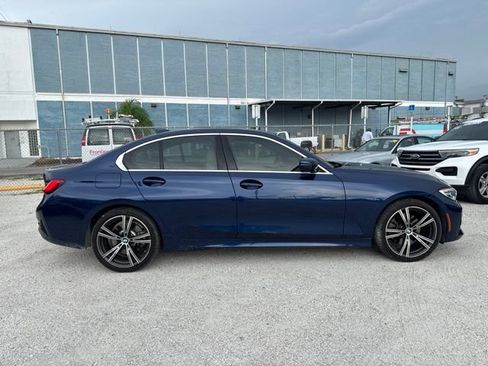 Used 2020 BMW 330i Sedan w/ Premium Package RWD image 9