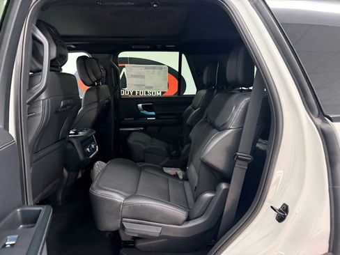 New 2026 Ford Expedition Platinum w/ Stealth Appearance Package image 16