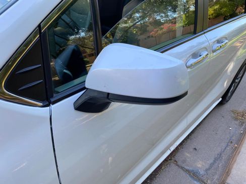 Used 2023 Toyota Sienna XLE image 22