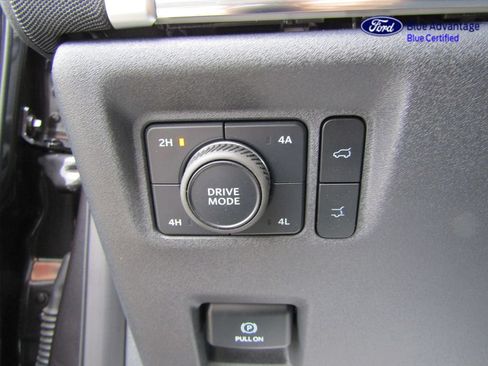 Certified 2025 Ford Expedition Platinum AWD/4WD image 41