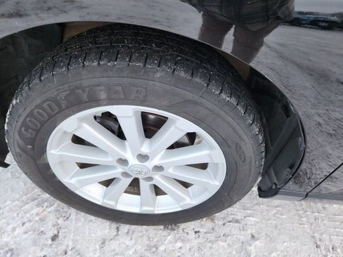 Used 2012 Toyota Venza LE image 8