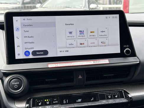 Used 2024 Toyota Prius Limited image 20