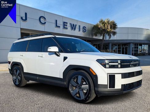 Used 2025 Hyundai Santa Fe Limited image 1