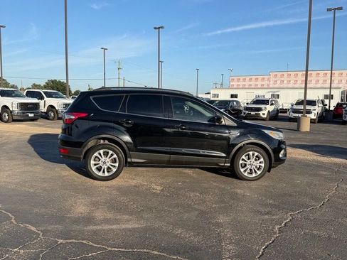 Used 2018 Ford Escape SEL AWD/4WD image 3