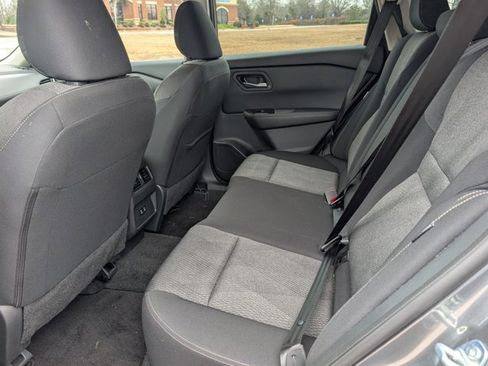 Used 2025 Nissan Rogue SV image 13