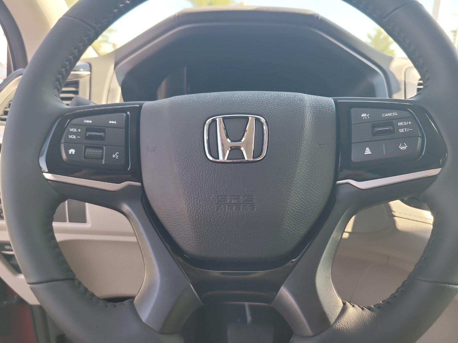 New 2027 Honda Odyssey Touring image 12