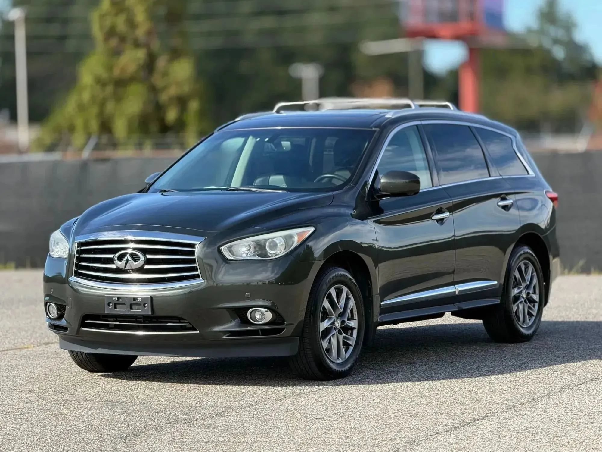 Used 2013 INFINITI JX35 AWD w/ Premium Pkg image 11