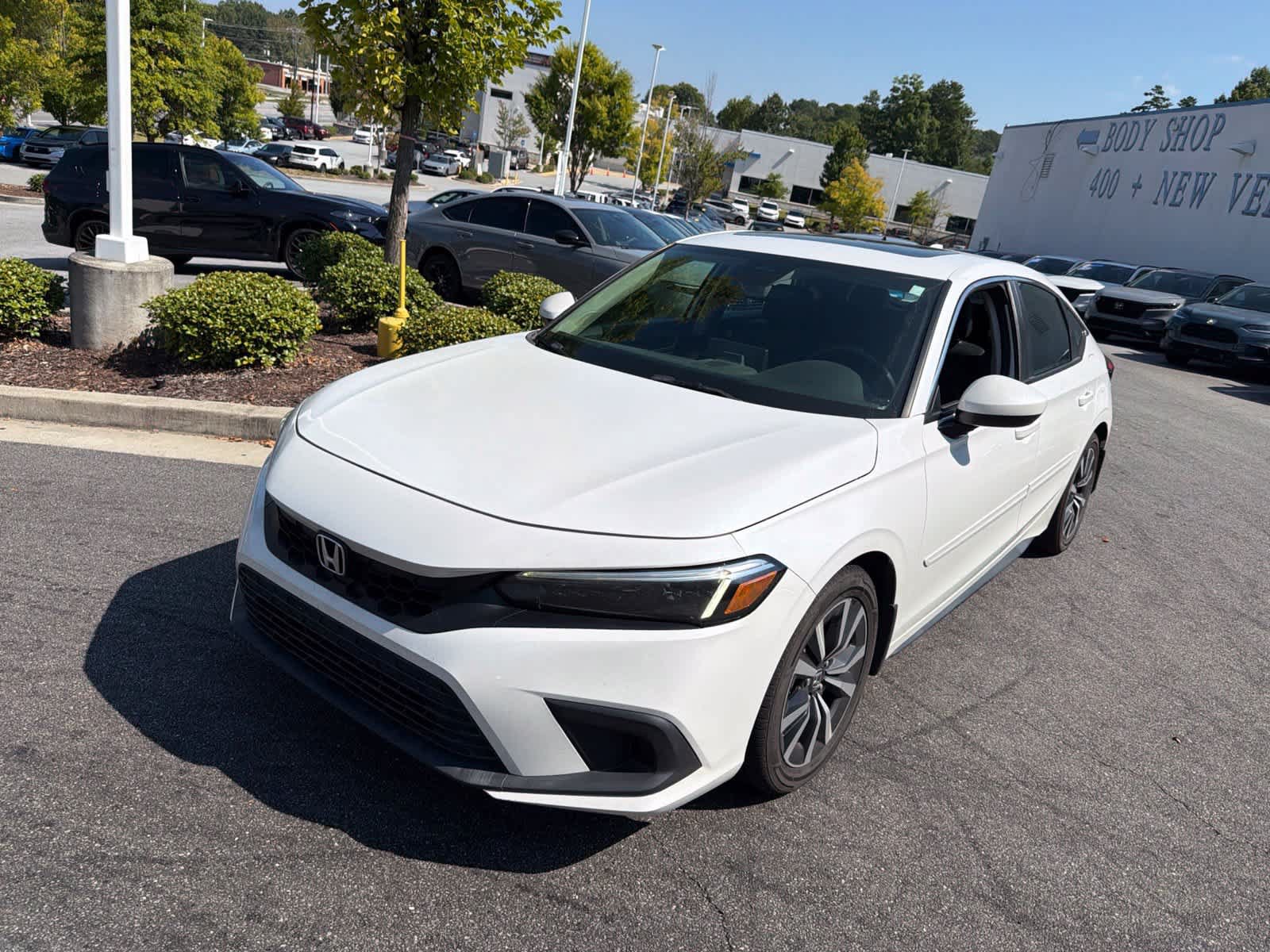 Used 2022 Honda Civic EX-L image 3