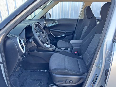 Used 2021 Kia Soul S image 15