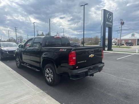 Used 2017 Chevrolet Colorado Z71 AWD/4WD image 4