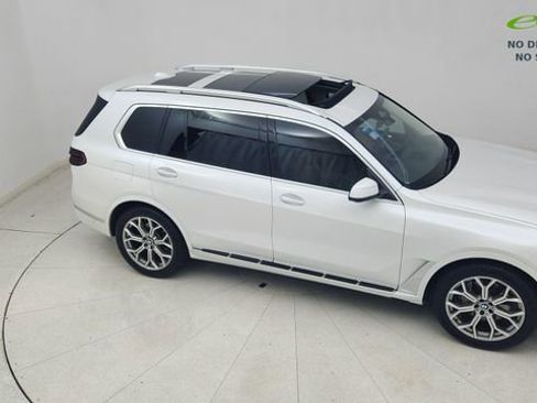 Used 2024 BMW X7 xDrive40i w/ Premium Package AWD/4WD image 85