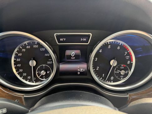Used 2015 Mercedes-Benz ML 350 4MATIC image 30