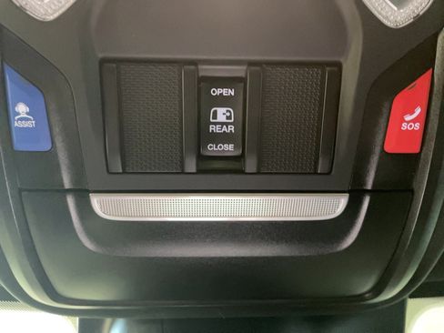 Used 2025 RAM 2500 Tradesman AWD/4WD image 10