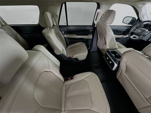 Used 2024 Ford Expedition Max Limited image 26