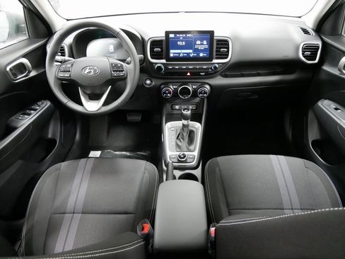 New 2026 Hyundai Venue SEL image 12