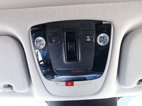 Used 2024 Kia Sorento S w/ Panoramic Sunroof Package AWD/4WD image 38