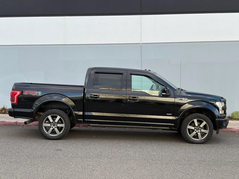 Used 2016 Ford F150 Lariat w/ Equipment Group 502A Luxury AWD/4WD image 7