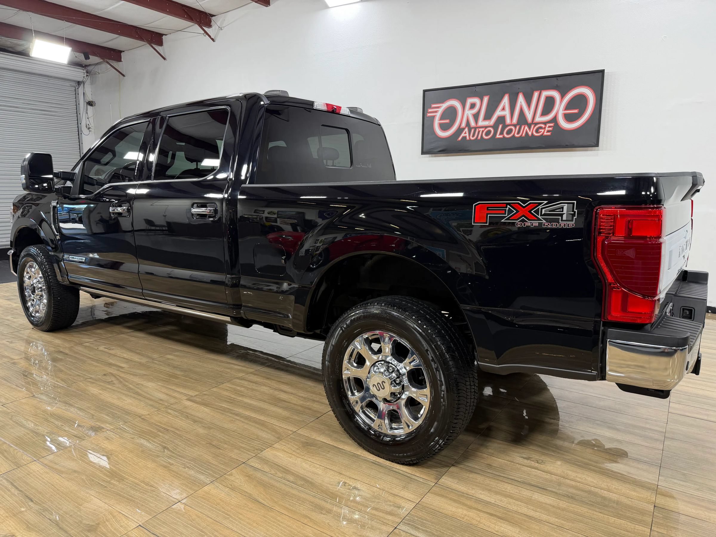 Used 2021 Ford F250 King Ranch w/ King Ranch Ultimate Package AWD/4WD image 9