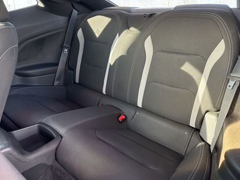 Used 2021 Chevrolet Camaro LT w/ Technology Package image 27