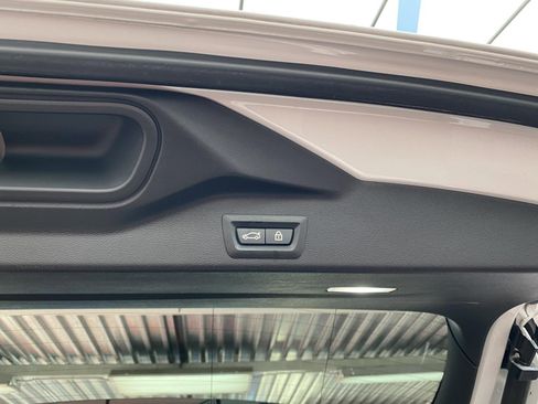 Used 2020 BMW X5 M50i w/ Executive Package image 19