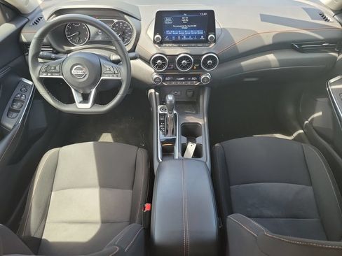 Used 2023 Nissan Sentra SR w/ Midnight Edition Package FWD image 23