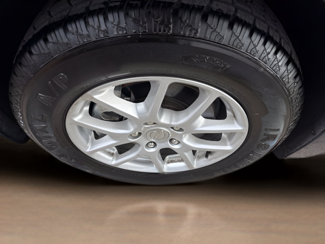 Used 2025 Chrysler Pacifica Select FWD image 9